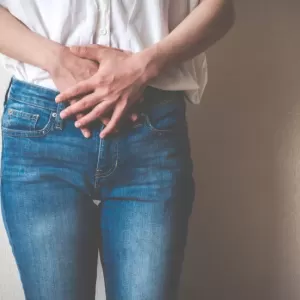 ストレスと痛みの関係とは？生理痛における症状改善のポイントを紹介のサムネイル